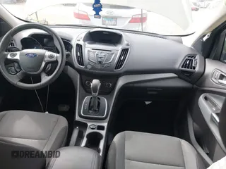 2013 Ford Escape SE with VIN 1FMCU0G90DUA41793, listed as a IAAI auction lot 41842981 with 179,312 mi miles. Bid and sale history available at carsss.com. Image 5.