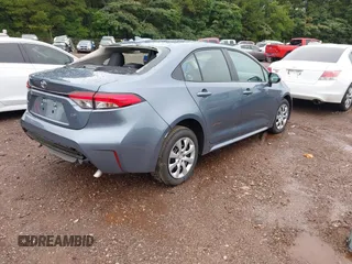 2025 Toyota Corolla LE z VIN 5YFB4MDE1SP294222, wystawiony jako IAAI lot #42462252 z przebiegiem 7 389 mil mil oraz . Historia ofert i sprzedaży dostępna na DreamBid. Obrazek 4.