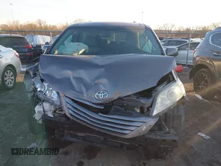 2017 Toyota Sienna XLE Auto Access Seat with VIN 5TDYZ3DC3HS880828, listed as a IAAI auction lot 41609436 with 106,855 mi miles and . Bid and sale history available at DreamBid. Image 12.