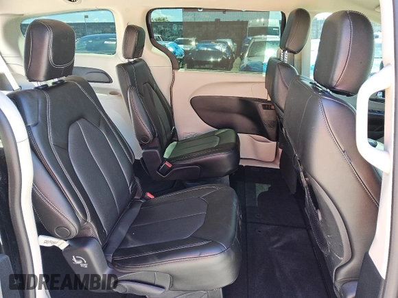 2023 Chrysler Pacifica Touring L with VIN 2C4RC1BGXPR505400, listed as a Copart auction lot 61940455 with 78,545 mi miles and Clean title. Bid and sale history available at DreamBid. Image 11.