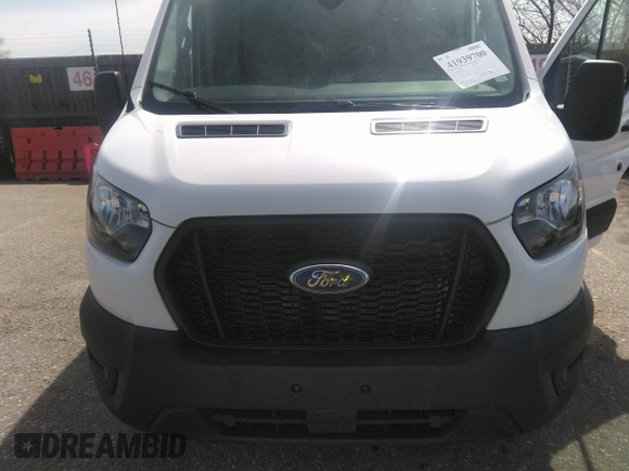 2023 Ford Transit Cargo with VIN 1FTBR3U80PKA69432, listed as a IAAI auction lot 41939700 with 48,158 mi miles and . Bid and sale history available at DreamBid. Image 6.