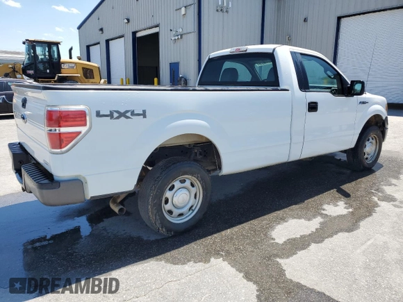 2014 Ford F-150 XL z VIN 1FTMF1EM9EKD54015, wystawiony jako Copart lot #55677975 z przebiegiem 131 815 mil mil oraz Czysty tytuł • Clean title. Historia ofert i sprzedaży dostępna na DreamBid. Obrazek 3.