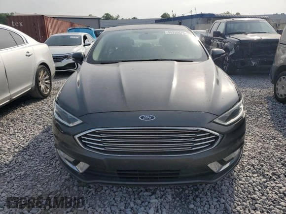 2017 Ford Fusion SE with VIN 3FA6P0HD3HR203530, listed as a Copart auction lot 55250575 with 137,186 mi miles and Clean Title. Bid and sale history available at carsss.com. Image 5.