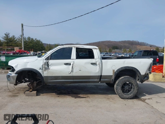 2011 Ram 2500 Big Horn with VIN 3D7UT2CL1BG626025, listed as a IAAI auction lot 41705709 with 102,970 mi miles. Bid and sale history available at carsss.com. Image 15.