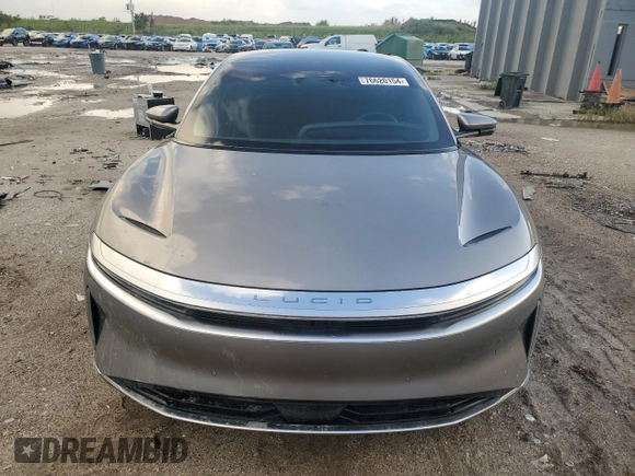 2023 Lucid Air Touring z VIN 50EA1TEA5PA004467, wystawiony jako Copart lot #76620154 z przebiegiem 6 108 mil mil oraz Szkoda całkowita • Salvage title. Historia ofert i sprzedaży dostępna na DreamBid. Obrazek 5.