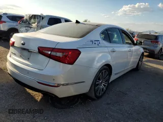 2015 Kia Cadenza Premium with VIN KNALN4D74F5172280, listed as a Copart auction lot 69117414 with 0 mi miles and Salvage Title. Bid and sale history available at carsss.com. Image 3.