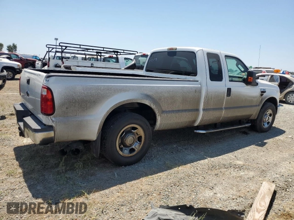 2008 Ford F-350 with VIN 1FTWX30R18EE60711, listed as a Copart auction lot 62953454 with 102,168 mi miles and Clean title. Bid and sale history available at DreamBid. Image 3.