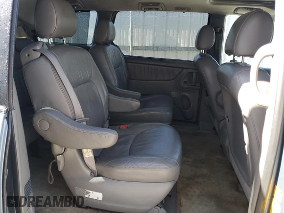 2008 Toyota Sienna XLE with VIN 5TDBK22C68S011227, listed as a Copart auction lot 45466755 with 268,658 mi miles and Clean Title. Bid and sale history available at carsss.com. Image 11.