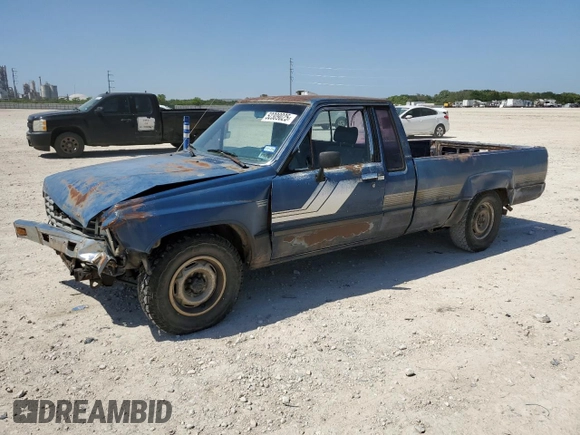1986 Toyota Pickup с VIN JT4RN70D2G0018661, выставлен на аукционе Copart как лот 52309025 с пробегом 621 023 миль миль и Списание • Salvage title. История ставок и продаж доступна на DreamBid. Изображение 1.