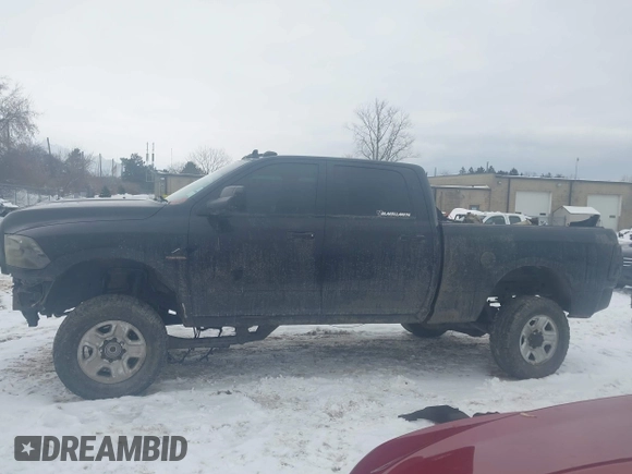 2014 Ram 2500 Laramie with VIN 3C6UR5FL7EG207923, listed as a IAAI auction lot 41341666 with 241,587 mi miles. Bid and sale history available at carsss.com. Image 15.