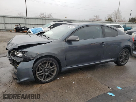 2005 Scion tC with VIN JTKDE177750026882, listed as a Copart auction lot 45340095 with 185,424 mi miles and Clean Title. Bid and sale history available at carsss.com. Image 1.