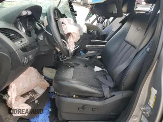 2016 Chrysler Town & Country S with VIN 2C4RC1HG3GR167443, listed as a Copart auction lot 47938035 with 0 mi miles and Salvage Title. Bid and sale history available at carsss.com. Image 7.