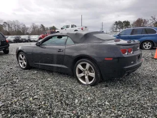 2011 Chevrolet Camaro 1LT with VIN 2G1FB3DD4B9187442, listed as a Copart auction lot 84389404 with 104,892 mi miles and Clean Title. Bid and sale history available at carsss.com. Image 2.