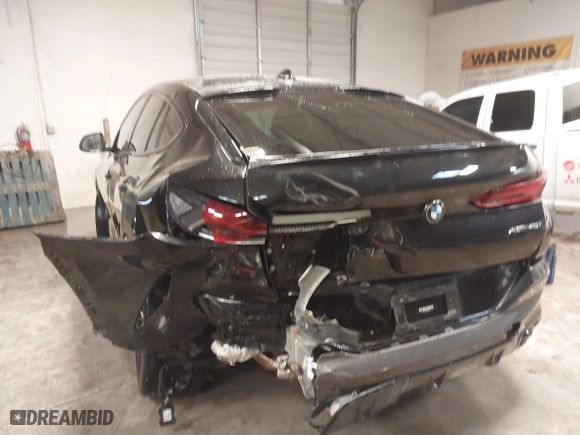 2021 BMW X6 xDrive40i with VIN 5UXCY6C03M9E61703, listed as a IAAI auction lot 41602401 with 1 mi miles. Bid and sale history available at carsss.com. Image 6.