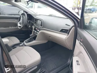 2020 Hyundai Elantra SEL z VIN 5NPD84LF4LH564792, wystawiony jako IAAI lot #42490983 z przebiegiem 32 927 mil mil oraz . Historia ofert i sprzedaży dostępna na DreamBid. Obrazek 5.