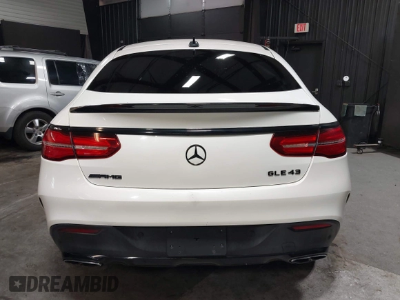 2017 Mercedes-Benz GLE 43 AMG z VIN 4JGED6EB3HA057334, wystawiony jako IAAI lot #42368824 z przebiegiem 81 749 mil mil oraz . Historia ofert i sprzedaży dostępna na DreamBid. Obrazek 17.