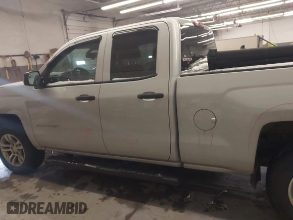 2014 Chevrolet Silverado 1500 LT with VIN 1GCVKREC1EZ343636, listed as a IAAI auction lot 41477466 with 142,194 mi miles. Bid and sale history available at carsss.com. Image 14.