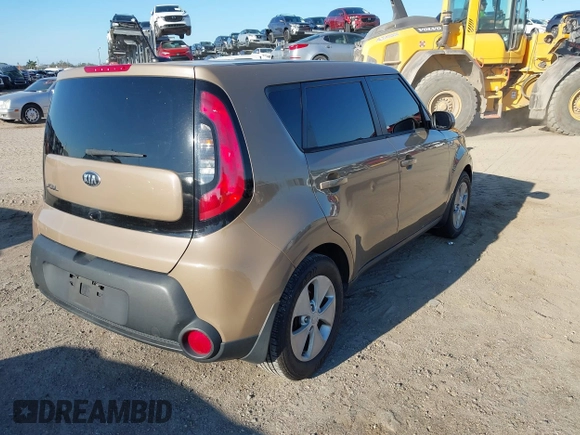 2016 Kia Soul with VIN KNDJN2A26G7256355, listed as a IAAI auction lot 41635586 with 164,998 mi miles. Bid and sale history available at carsss.com. Image 4.