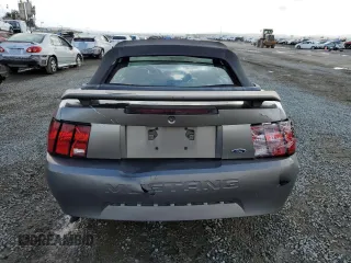 2001 Ford Mustang Deluxe with VIN 1FAFP44401F230975, listed as a Copart auction lot 45358645 with 189,402 mi miles and Salvage Title. Bid and sale history available at carsss.com. Image 6.