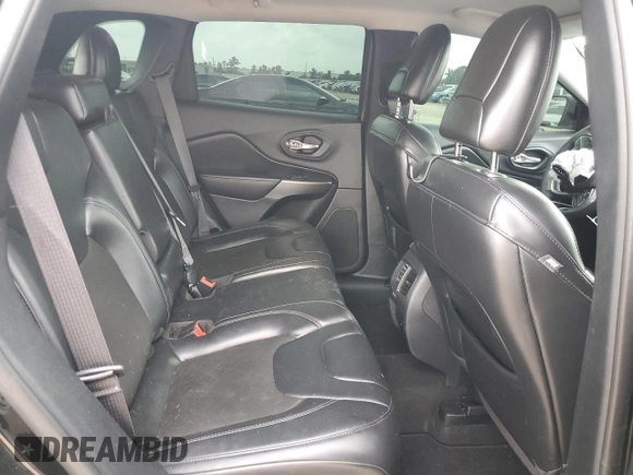 2020 Jeep Cherokee Latitude Plus с VIN 1C4PJLLB2LD582268, выставлен на аукционе Copart как лот 54162555 с пробегом 96 873 миль миль и Списание • Salvage title. История ставок и продаж доступна на DreamBid. Изображение 11.