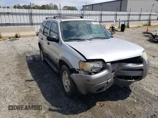 2004 Ford Escape XLT with VIN 1FMYU03184KA61209, listed as a Copart auction lot 70272044 with 120,400 mi miles and Salvage Title. Bid and sale history available at carsss.com. Image 4.