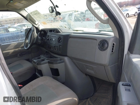 2014 Ford Econoline Passenger XL with VIN 1FBNE3BL8EDA40671, listed as a IAAI auction lot 42000919 with 399,196 mi miles and . Bid and sale history available at DreamBid. Image 5.