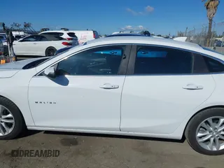 2017 Chevrolet Malibu LT with VIN 1G1ZE5ST5HF170174, listed as a IAAI auction lot 41933671 with 107,179 mi miles and . Bid and sale history available at carsss.com. Image 15.