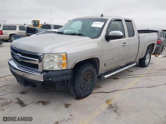 2008 Chevrolet Silverado 1500 Work Truck with VIN 1GCEC19C68Z287545, listed as a IAAI auction lot 41171713 with 173,482 mi miles. Bid and sale history available at carsss.com. Image 21.