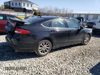 2017 Ford Fusion SE with VIN 3FA6P0HD9HR410164, listed as a Copart auction lot 48399565 with 71,608 mi miles and Salvage Title. Bid and sale history available at DreamBid. Image 3.