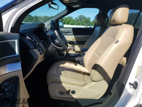 2017 Ford Explorer XLT с VIN 1FM5K7D86HGB37791, выставлен на аукционе Copart как лот 62280645 с пробегом 194 092 миль миль и Списание • Salvage title. История ставок и продаж доступна на DreamBid. Изображение 7.