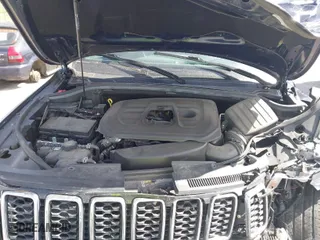 2017 Jeep Grand Cherokee Limited with VIN 1C4RJFBGXHC789995, listed as a IAAI auction lot 41805454 with 35,122 mi miles. Bid and sale history available at carsss.com. Image 10.