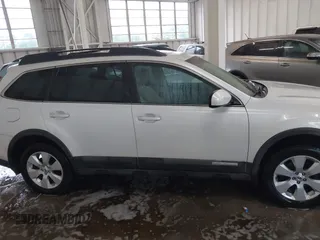 2012 Subaru Outback Limited с VIN 4S4BRCKC6C3284613, выставлен на аукционе IAAI как лот 42342050 с пробегом 215 691 миль миль и . История ставок и продаж доступна на DreamBid. Изображение 13.