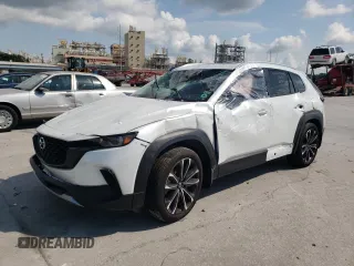 2024 Mazda CX-50 2.5 Turbo z VIN 7MMVABXY7RN215062, wystawiony jako Copart lot #62761415 z przebiegiem Nie podano mil oraz Szkoda całkowita • Salvage title. Historia ofert i sprzedaży dostępna na DreamBid. Obrazek 1.