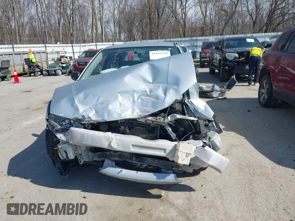 2000 Mazda Protege DX with VIN JM1BJ2227Y0240819, listed as a IAAI auction lot 41810228 with 68,650 mi miles and . Bid and sale history available at DreamBid. Image 12.