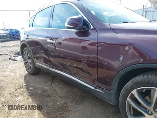2017 Infiniti QX50 z VIN JN1BJ0RR0HM404916, wystawiony jako IAAI lot #42096621 z przebiegiem 117 816 mil mil oraz . Historia ofert i sprzedaży dostępna na DreamBid. Obrazek 20.