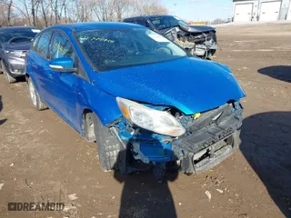 2014 Ford Focus SE with VIN 1FADP3K23EL180163, listed as a IAAI auction lot 41744448 with NaN miles. Bid and sale history available at carsss.com. Image 1.