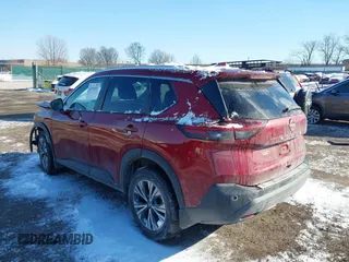 2022 Nissan Rogue SV with VIN 5N1BT3BB2NC694420, listed as a IAAI auction lot 41391651 with 58,000 mi miles. Bid and sale history available at carsss.com. Image 3.