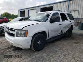 2013 Chevrolet Tahoe Commercial z VIN 1GNLC2E05DR328838, wystawiony jako Copart lot #59747285 z przebiegiem 181 943 mil mil oraz Szkoda całkowita • Salvage title. Historia ofert i sprzedaży dostępna na DreamBid. Obrazek 1.