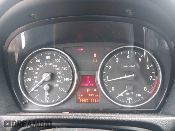 2013 BMW 3 Series 328i xDrive with VIN WBAKF3C50DJ385511, listed as a IAAI auction lot 41795976 with 134,057 mi miles. Bid and sale history available at carsss.com. Image 7.