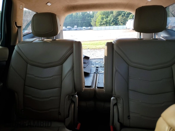 2020 Cadillac XT6 AWD Premium Luxury with VIN 1GYKPFRSXLZ208635, listed as a Copart auction lot 69057844 with 30,946 mi miles and Salvage Title. Bid and sale history available at carsss.com. Image 10.