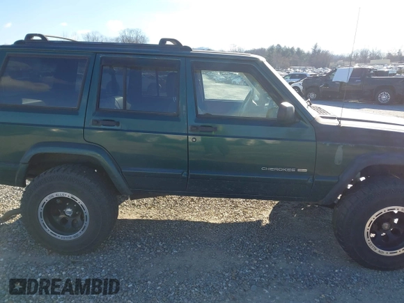 2001 Jeep Cherokee Sport with VIN 1J4FF58S41L619254, listed as a IAAI auction lot 41596384 with 180,826 mi miles and . Bid and sale history available at DreamBid. Image 13.