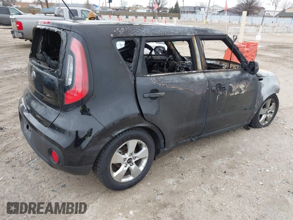 2017 Kia Soul with VIN KNDJN2A29H7488885, listed as a IAAI auction lot 41825703 with 1 mi miles. Bid and sale history available at carsss.com. Image 4.
