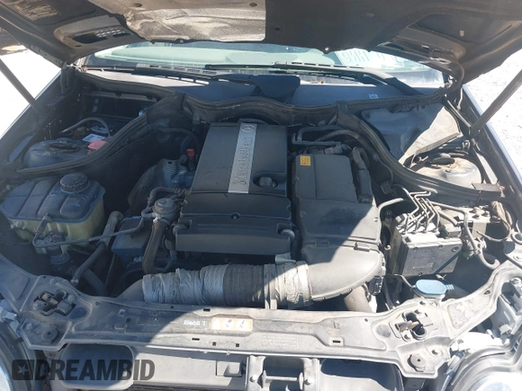 2005 Mercedes-Benz C 230 Kompressor with VIN WDBRF40J45F686777, listed as a IAAI auction lot 41675146 with Not Provided miles and . Bid and sale history available at DreamBid. Image 10.