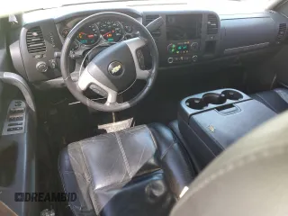 2011 Chevrolet Silverado 1500 LT with VIN 3GCPKSE34BG245681, listed as a Copart auction lot 62513134 with 247,377 mi miles and Salvage Title. Bid and sale history available at DreamBid. Image 8.