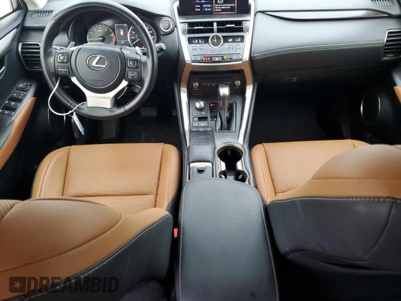 2021 Lexus NX 300 z VIN JTJDARBZ9M5033597, wystawiony jako Copart lot #55103245 z przebiegiem 61 706 mil mil oraz Szkoda całkowita • Salvage title. Historia ofert i sprzedaży dostępna na DreamBid. Obrazek 8.