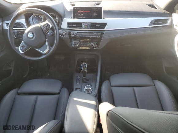 2021 BMW X2 xDrive28i with VIN WBXYJ1C00M5S24107, listed as a Copart auction lot 81824504 with 29,376 mi miles and Salvage Title. Bid and sale history available at carsss.com. Image 8.