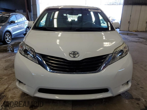 2014 Toyota Sienna LE with VIN 5TDJK3DC5ES090576, listed as a Copart auction lot 46333725 with 201,860 mi miles and Clean Title. Bid and sale history available at DreamBid. Image 5.