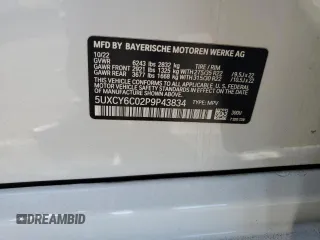 2023 BMW X6 xDrive40i z VIN 5UXCY6C02P9P43834, wystawiony jako Copart lot #85347614 z przebiegiem 16 921 mil mil oraz Szkoda całkowita • Salvage title. Historia ofert i sprzedaży dostępna na DreamBid. Obrazek 14.