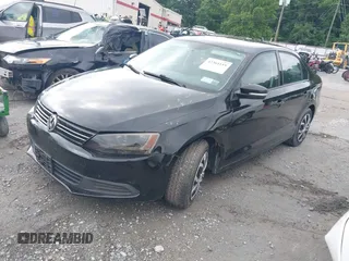 2014 Volkswagen Jetta SE с VIN 3VWD07AJ6EM294202, выставлен на аукционе IAAI как лот 42364119 с пробегом 77 393 миль миль и . История ставок и продаж доступна на DreamBid. Изображение 2.