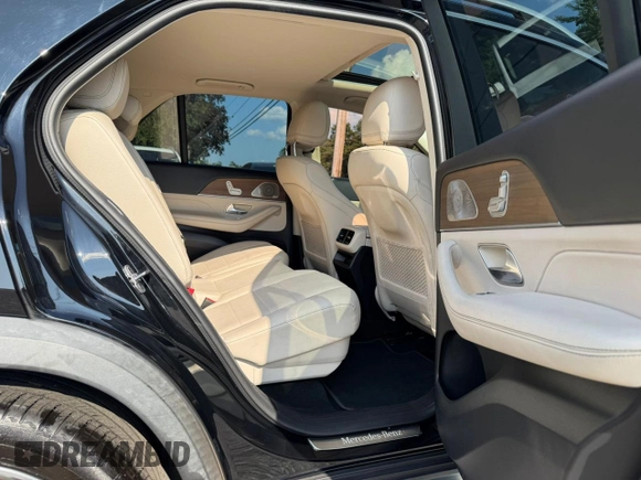 2021 Mercedes-Benz GLE 350 with VIN 4JGFB4JE9MA522997, listed as a Copart auction lot 65461445 with 40,545 mi miles and Clean title. Bid and sale history available at DreamBid. Image 6.